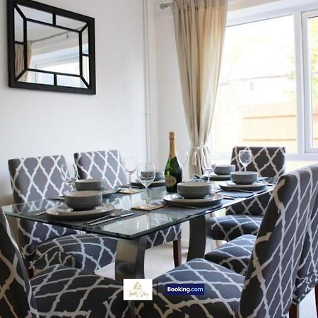 4 Bedroom House With Parking Near City Centre By Trinity Stays Short Lets & Serviced Accommodation Cambridge Ngoại thất bức ảnh