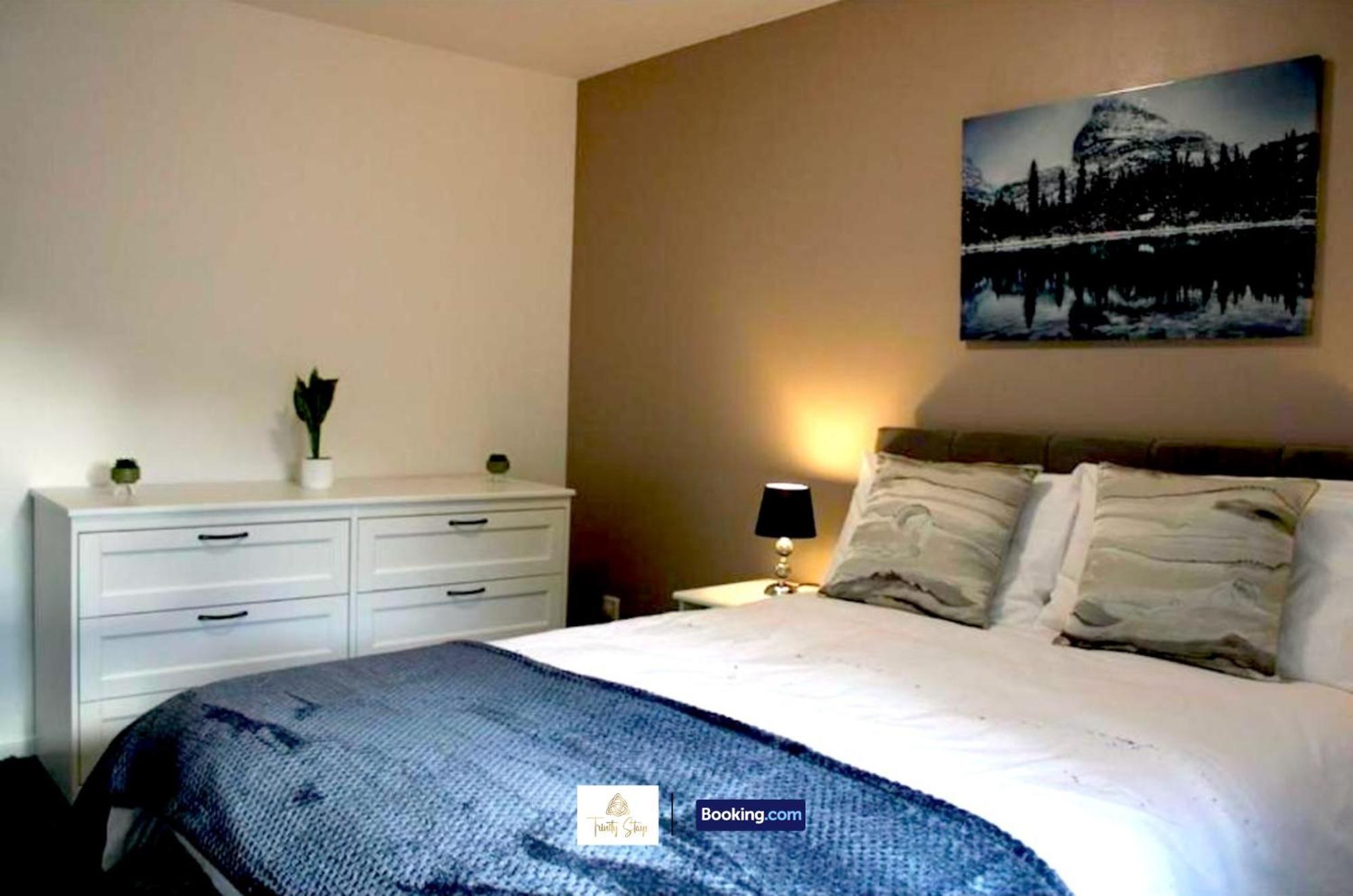 4 Bedroom House With Parking Near City Centre By Trinity Stays Short Lets & Serviced Accommodation Cambridge Ngoại thất bức ảnh