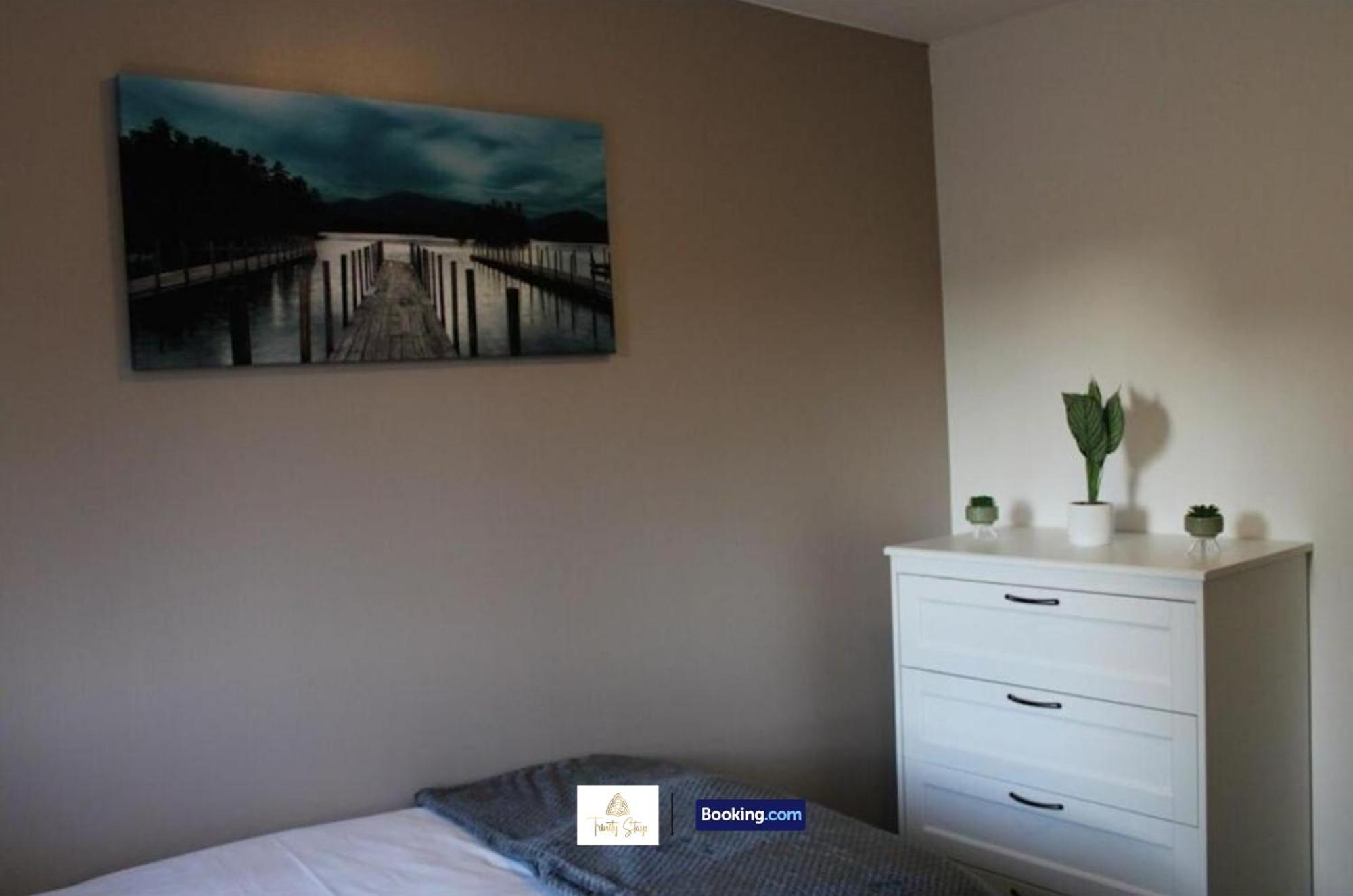 4 Bedroom House With Parking Near City Centre By Trinity Stays Short Lets & Serviced Accommodation Cambridge Ngoại thất bức ảnh